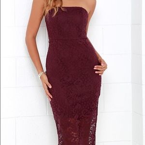 3/$30 Sale- Lulu’s burgundy strapless lace dress